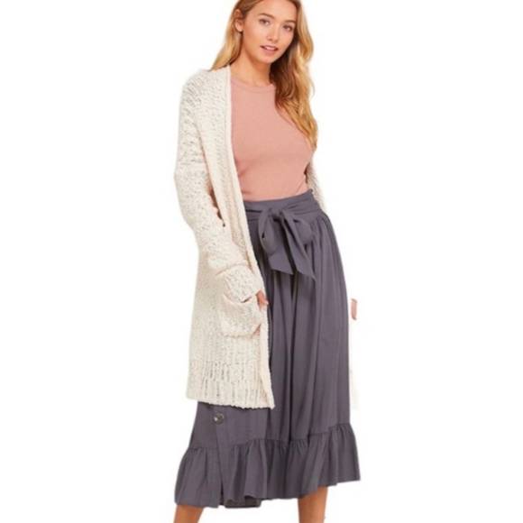 Massimo Dutti Bouclé Knit Cardigan Sweater Large Beige Cream Italy Cozy Designer - Picture 2 of 13